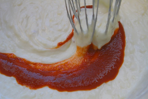 Sriracha Mac + Cheese // shutterbean
