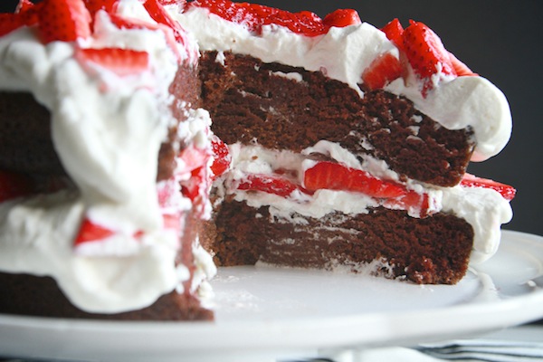 Chocolate Cake with Strawberries & Cream // shutterbean