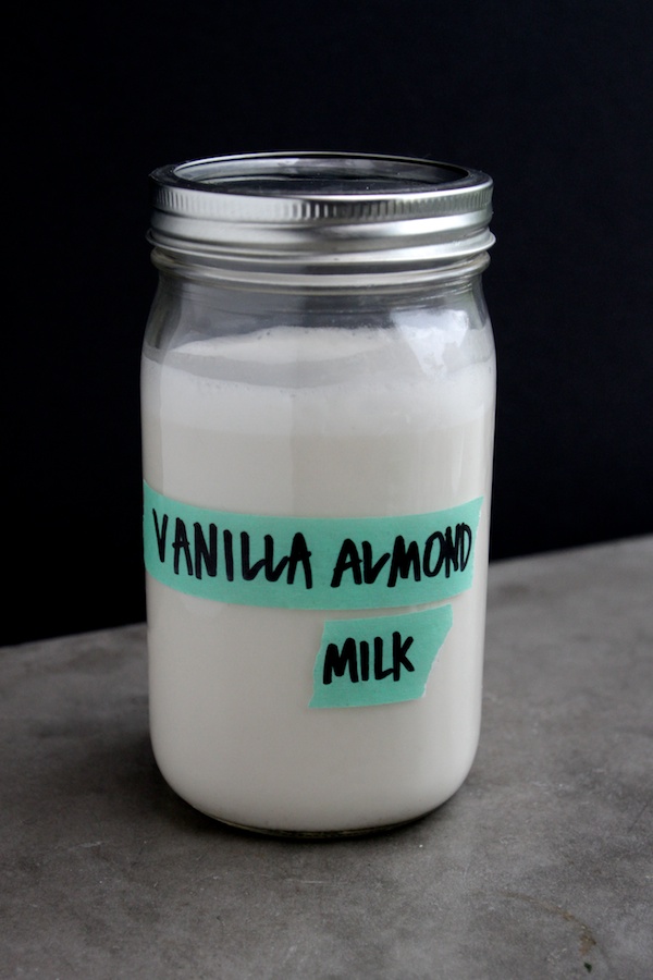 Homemade Vanilla Almond Milk // shutterbean