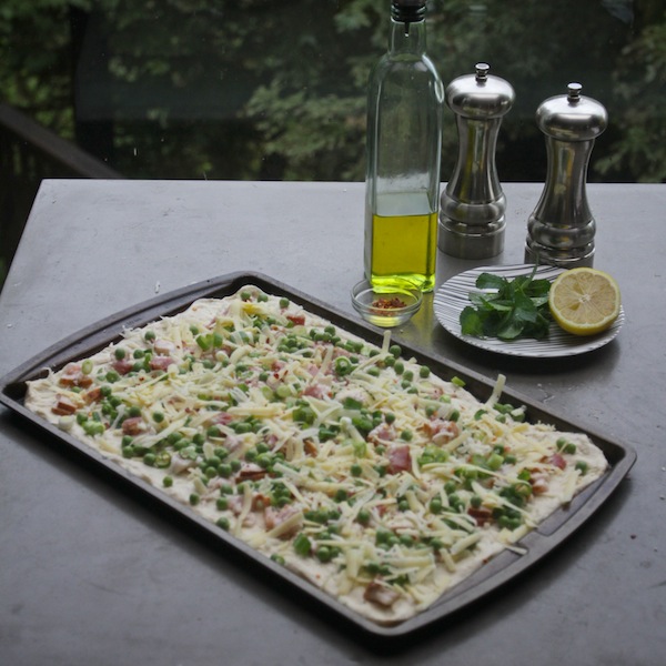 Bacon & Pea Pizza // shutterbean