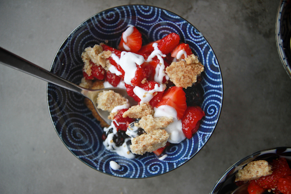 Dairy-Free Mixed Berry Crisp // shutterbean