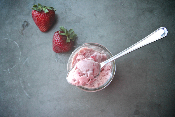 Strawberry & Coconut Ice Cream // shutterbean