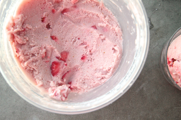 Strawberry & Coconut Ice Cream // shutterbean