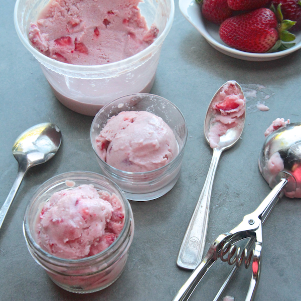 Strawberry & Coconut Ice Cream // shutterbean