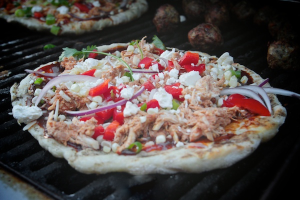 Grilled BBQ Chicken Pizza // shutterbean