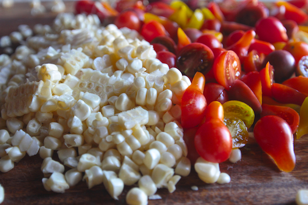 Spicy Corn Tomato Avocado Salad // shutterbean 