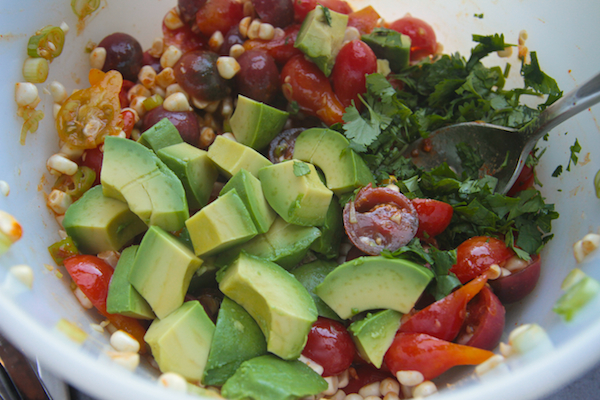 Spicy Corn Tomato Avocado Salad // shutterbean 