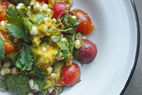 Spicy Corn Tomato Avocado Salad // shutterbean 