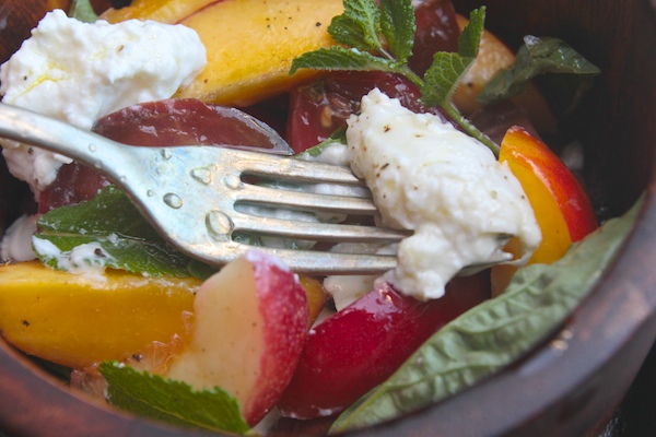 Nectarine Caprese Salad // shutterbean