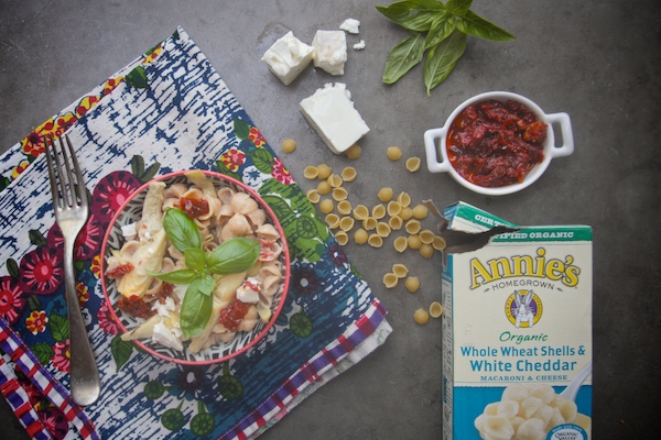 Extreme Cheese Shells & White Cheddar Mac & Cheese