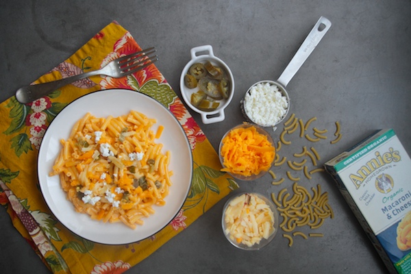 Jalapeno Pepperjack Mac & Cheese // shutterbean