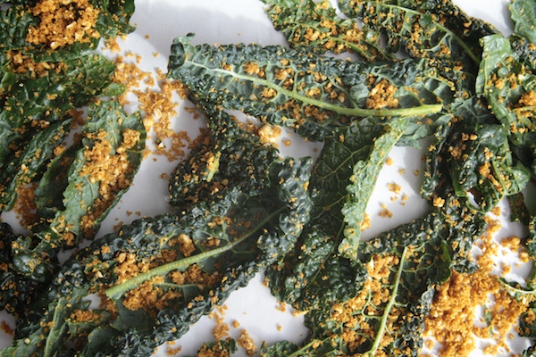 Masala Kale Chips // shutterbean