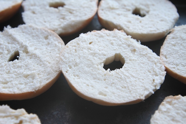 Make Your Own PIZZA BAGELS!! // shutterbean