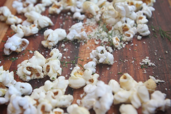 Sour Cream + Onion Popcorn // shutterbean