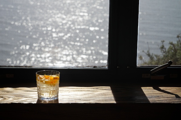Let the Sunshine In Cocktail // shutterbean