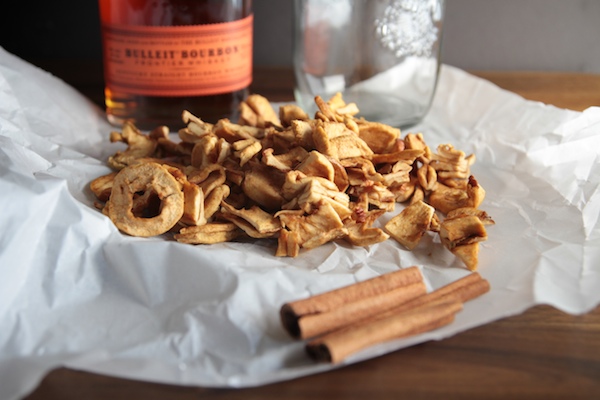 Apple Cinnamon Infused Bourbon // shutterbean