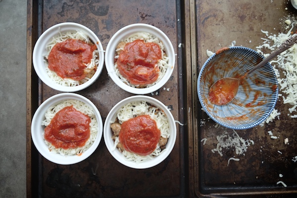 Sausage + Mushroom Pizza Bowls || shutterbean 