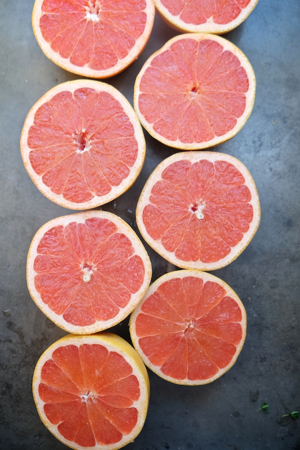 Grapefruit Thyme Cocktail // shutterbean