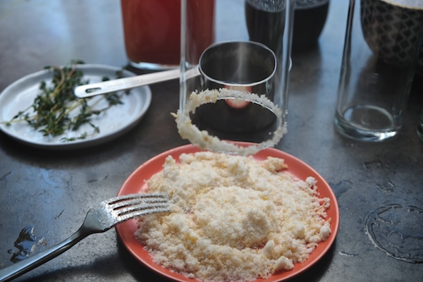 Grapefruit Thyme Cocktail // shutterbean