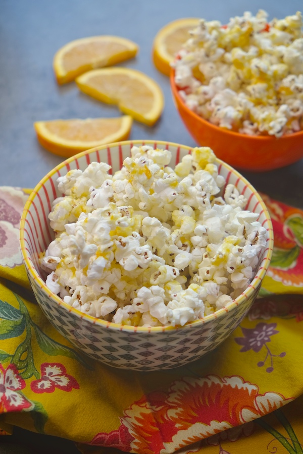 Orange Creamsicle Popcorn // shutterbean