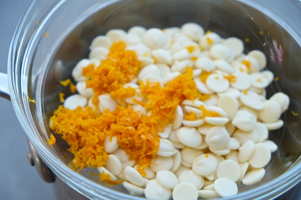 Orange Creamsicle Popcorn // shutterbean