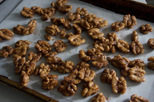 Spicy Maple Glazed Walnuts