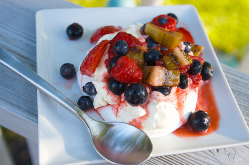 Pavolovas with Fresh Mixed Berries & Kiwis