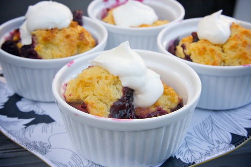 Brown Sugar Berry Cobbler