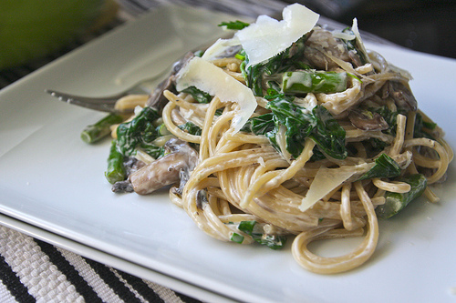 Mushroom Spinach & Asparagus Pasta