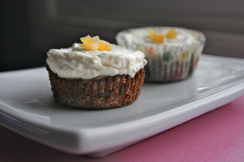 Mini Ginger Almond Cheesecakes