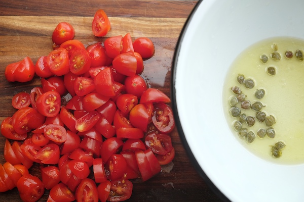 Grilled Chicken with Tomato Parsley Salad // shutterbean