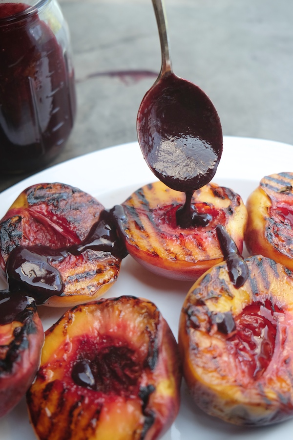 Grilled Peaches with Blackberry Sauce