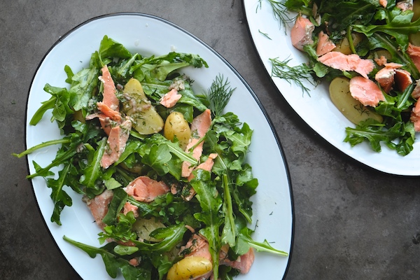 Salmon Potato Arugula Salad with a Dill Dressing is a simple/fancy salad to add to your rotation. Find the recipe at Shutterbean.com! 