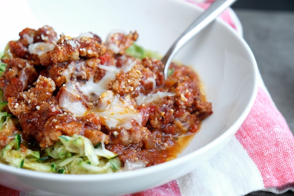 Whip up a really quick dinner for one with this Zucchini Noodles & Sausage recipe on Shutterbean.com !