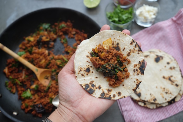 Kale Soyrizo Tacos for a quick vegetarian weeknight meal! Find the recipe on shutterbean.com 