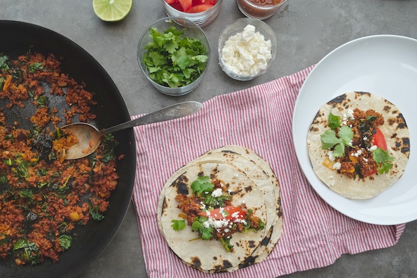 Kale Soyrizo Tacos for a quick vegetarian weeknight meal! Find the recipe on shutterbean.com 