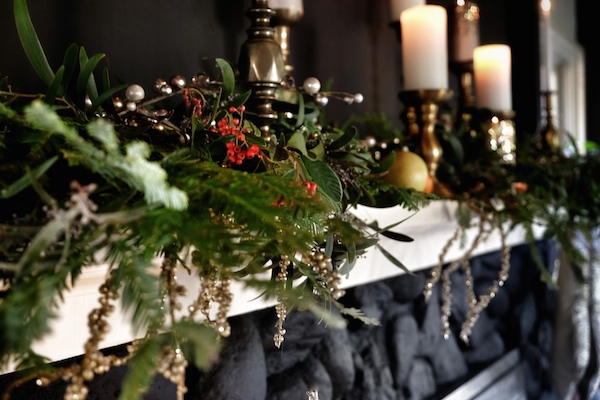 Holiday Decor with Pier 1 // shutterbean