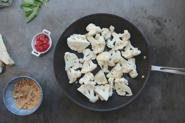 Skillet Roasted Cauliflower with Breadcrumbs. You can make a whole meal out of it! Recipe on Shutterbean.com