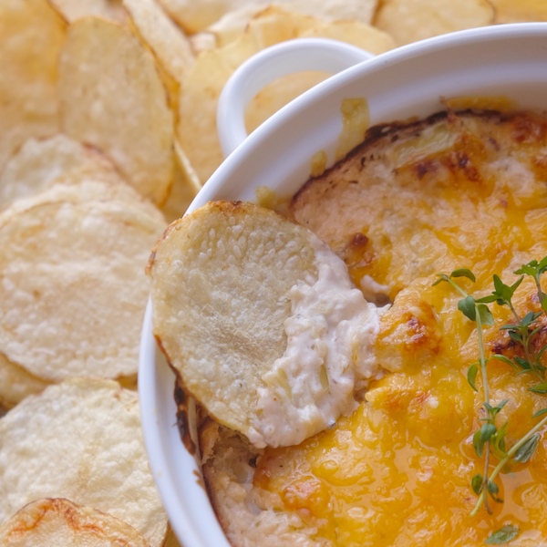 Hot Bacon Artichoke Dip with Kettle Brand Chips- Find the recipe at Shutterbean.com!