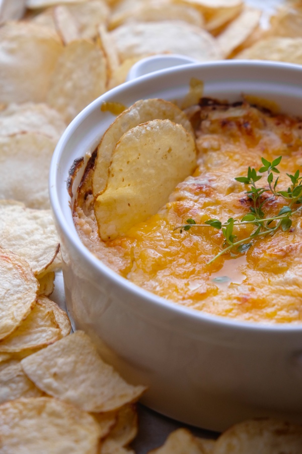 Hot Bacon Artichoke Dip with Kettle Brand Chips- Find the recipe at Shutterbean.com! 