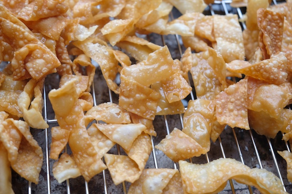 Turn wonton wrappers into a delicious snack dessert. Check out the recipe for Cinnamon Sugar Wonton Crisps on Shutterbean.com!