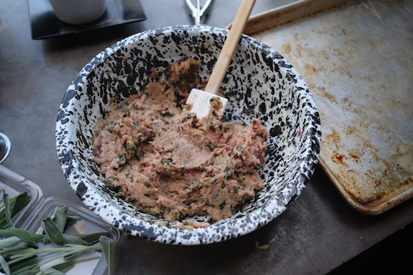 Turkey Cranberry Meatballs are a great way to round out your appetizer spread! Find the recipe on Shutterbean.com 