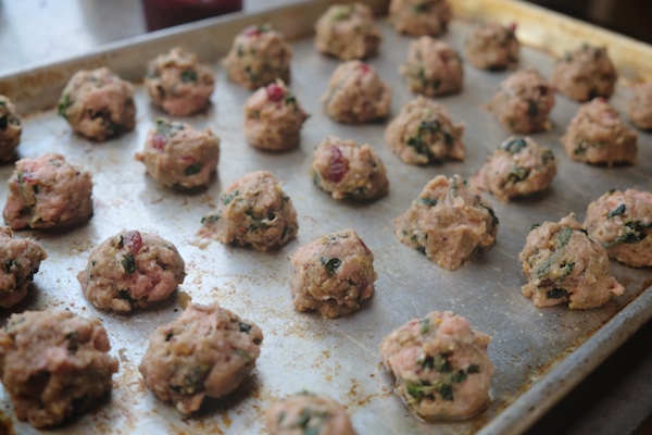 Turkey Cranberry Meatballs are a great way to round out your appetizer spread! Find the recipe on Shutterbean.com 