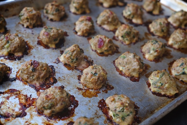 Turkey Cranberry Meatballs are a great way to round out your appetizer spread! Find the recipe on Shutterbean.com 