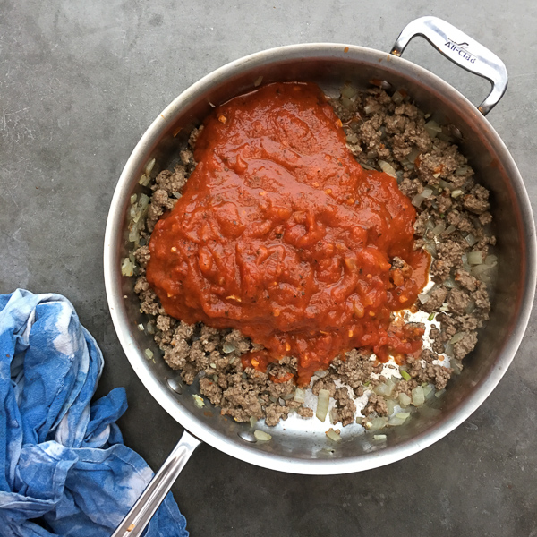 You won't believe how simple this Baked Spaghetti with Meat Sauce recipe is. Check it out on Shutterbean.com! 