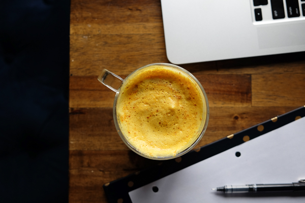 If you've got an afternoon sugar craving, try this Turmeric Latte recipe to satisfy your sugar cravings. It's made with almond milk, coconut oil, turmeric & cinnamon. Find the recipe on Shutterbean.com!