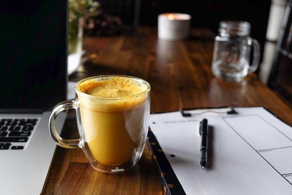 If you've got an afternoon sugar craving, try this Turmeric Latte recipe to satisfy your sugar cravings. It's made with almond milk, coconut oil, turmeric & cinnamon. Find the recipe on Shutterbean.com!