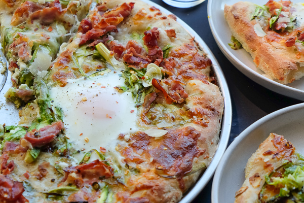 Shaved Prosciutto & Asparagus Pizza with EGG! Find the recipe on Shutterbean.com!