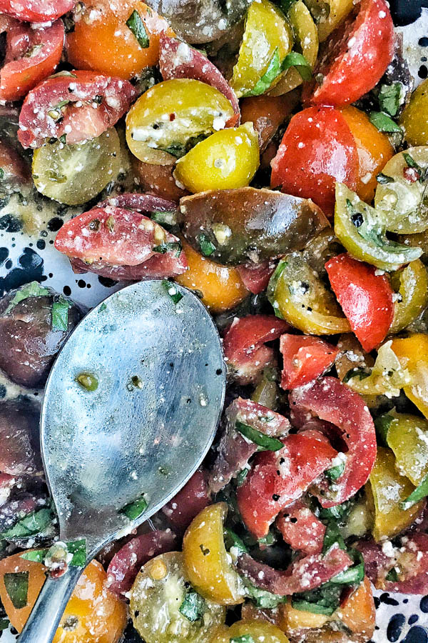 Quick Tomato Basil Pasta is a great idea for a simple weeknight dinner. Find the recipe on Shutterbean.com