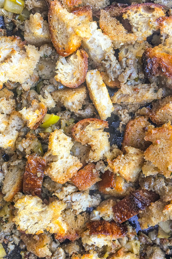 Bring your favorite Thanksgiving flavors into breakfast with this Bread Sausage Apple Hash. Find the recipe on Shutterbean.com